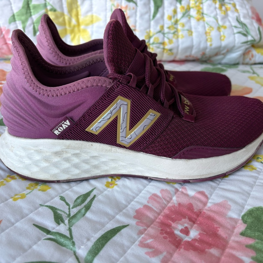 New Balance Women's Plum Sneakers